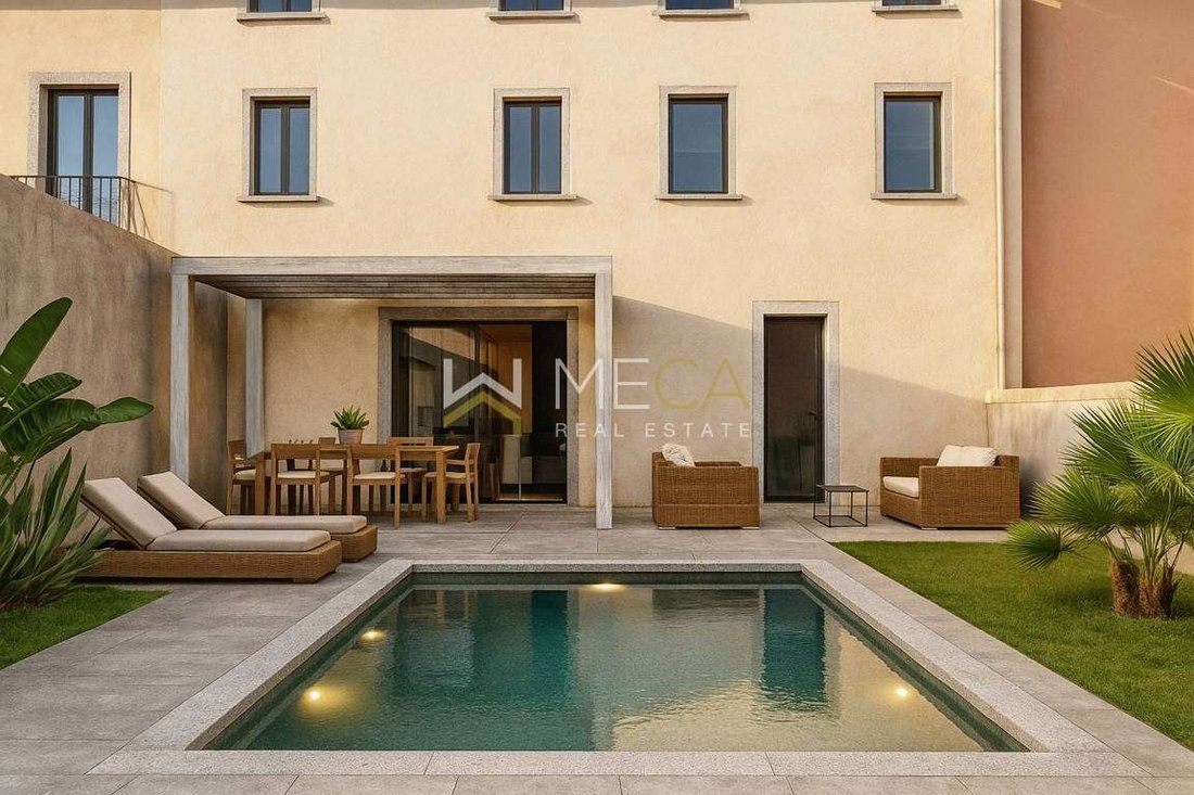 Apartment in Historic Center, Desenzano del Garda, Lombardy 1 - 16300125