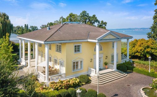 House in Altnau, Thurgau, Switzerland 1