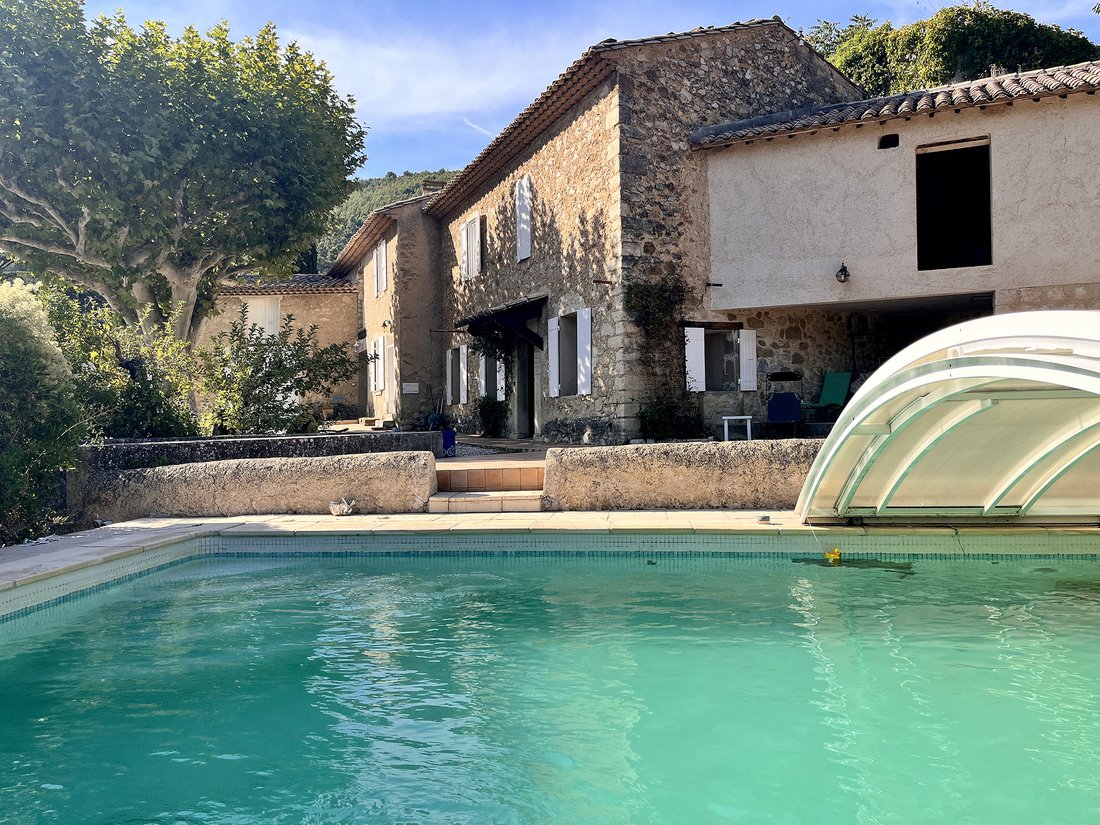 House in Beaumes-de-Venise, Provence-Alpes-Côte d'Azur, France 3 - 16296728