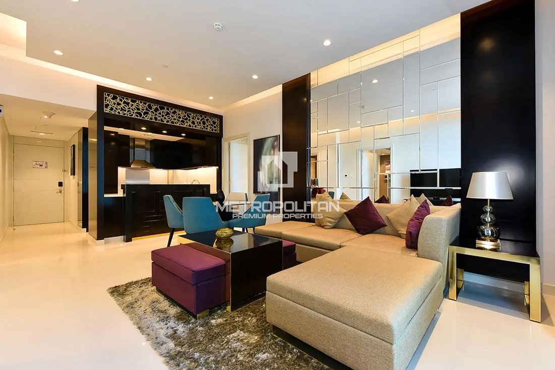 Apartment in Downtown Dubai, Dubai, United Arab Emirates 1 - 16298447