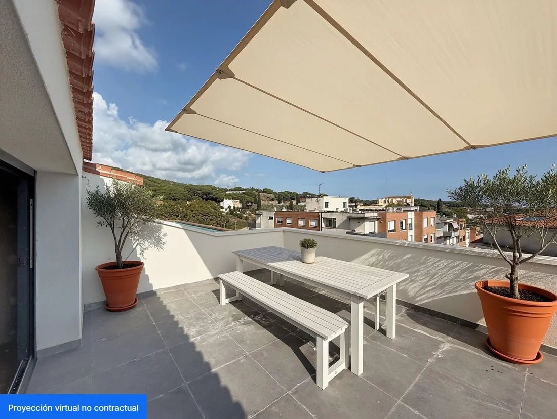 House in Canet De Mar, Catalonia, Spain 4 - 16296133