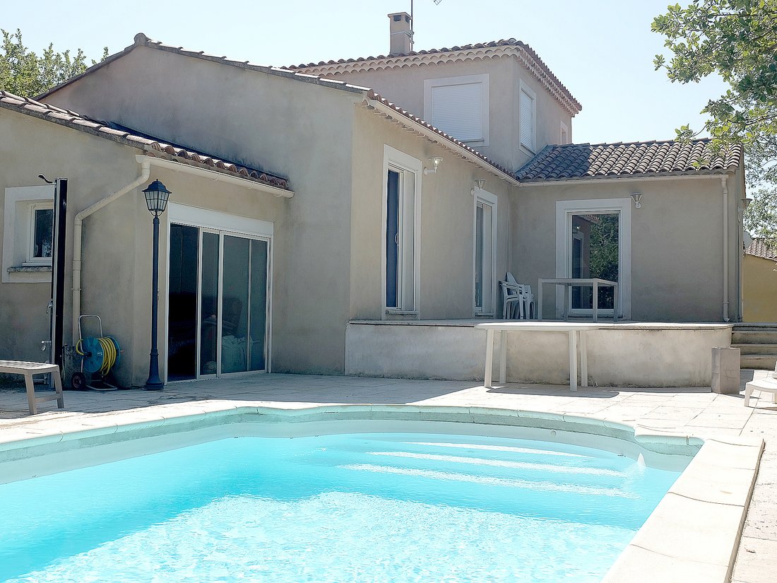 Villa in Aubignan, Provence-Alpes-Côte d'Azur, France 2 - 16296839