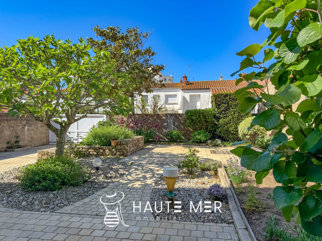 House in La Foire Aux Chats, Les Sables-d'Olonne, France 1 - 16297441