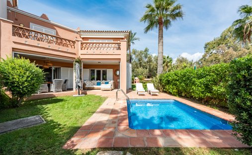 Villa a Casares, Andalusia, Spagna 1