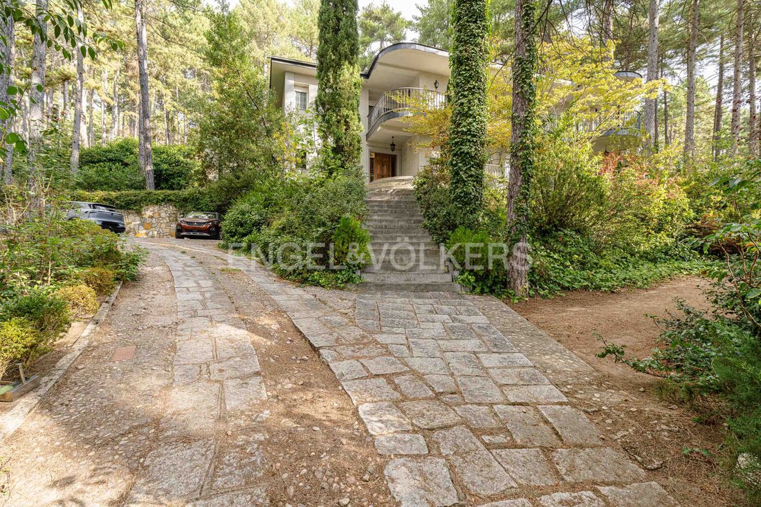 House in San Lorenzo de El Escorial, Comunidad de Madrid, Spain 3 - 16306030