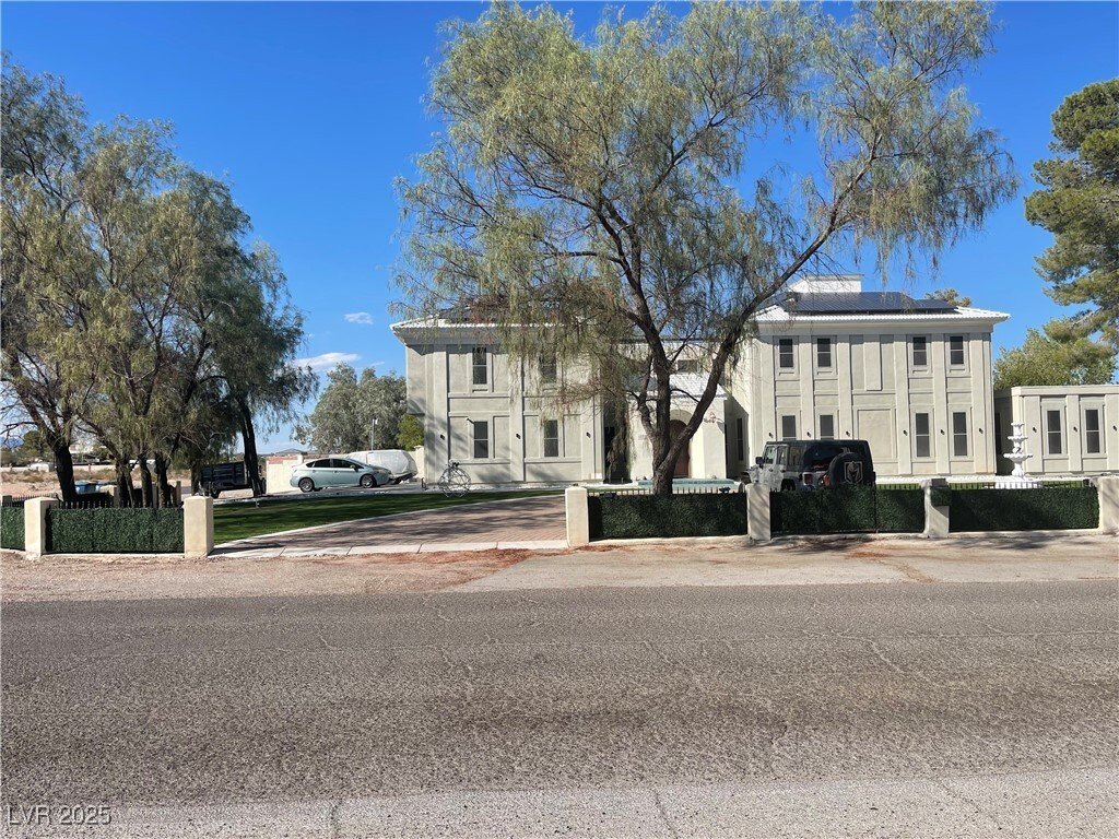 House in Las Vegas, Nevada, United States 2 - 16301119