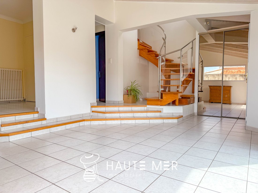House in Chaume Sud, Les Sables-d'Olonne, France 2 - 16296877