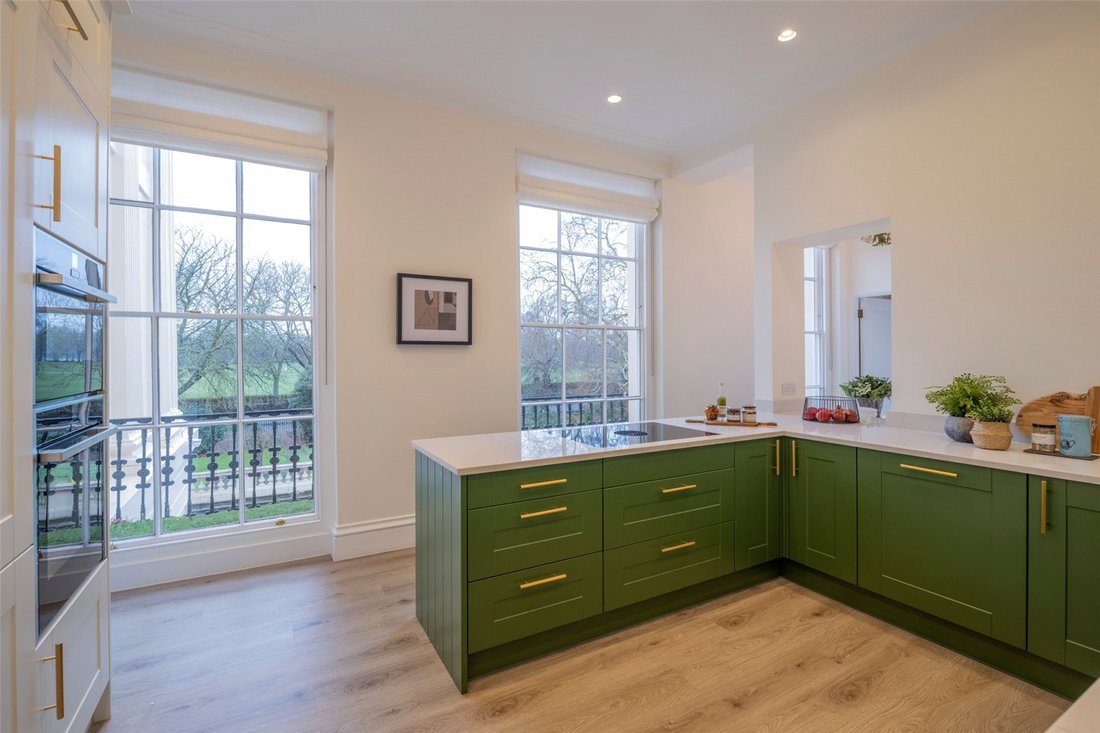 Apartment in Camden, England 5 - 16297959