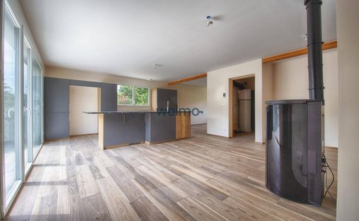 House in Châteauneuf, Auvergne-Rhône-Alpes, France 1