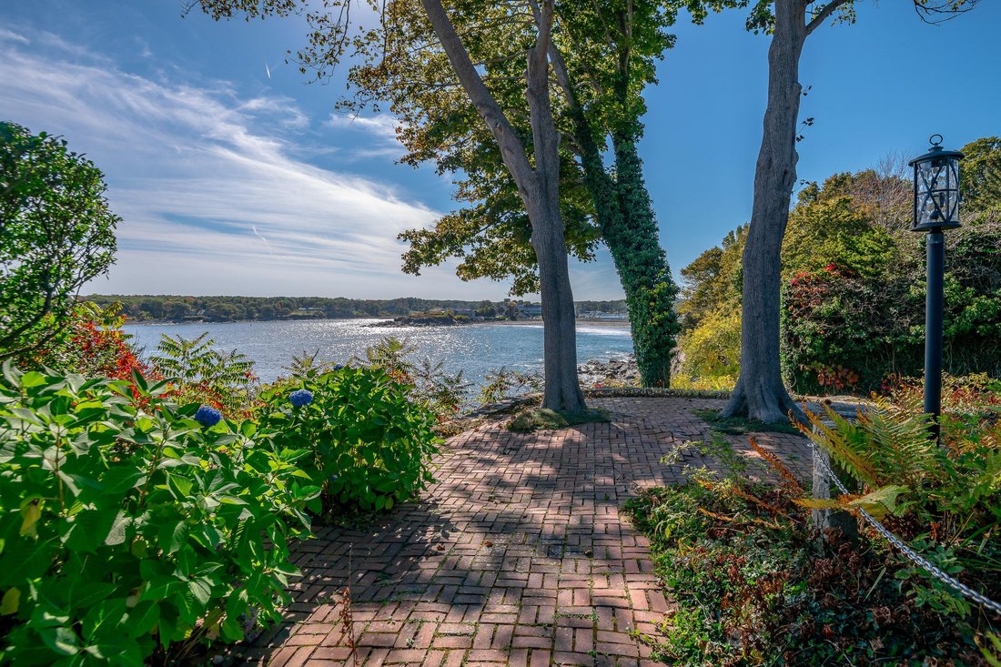 House in York, Maine, United States 5 - 16299195