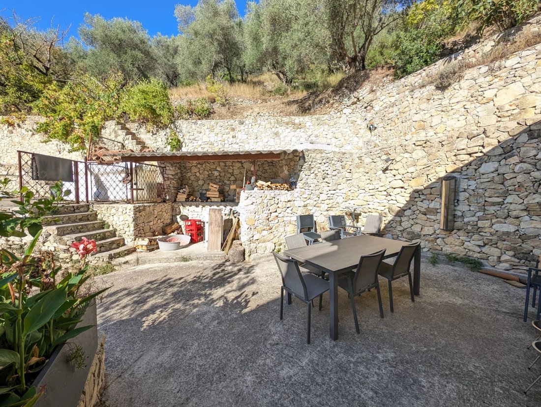 Villa in Cantaron, Provence-Alpes-Côte d'Azur, France 2 - 16296225