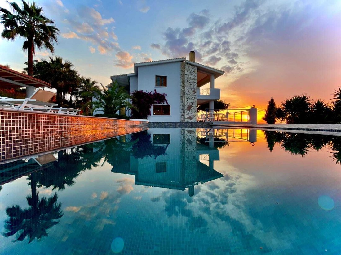 Villa in Amphilohia, Peloponnese, Western Greece and the Ionian, Greece 1 - 16307108