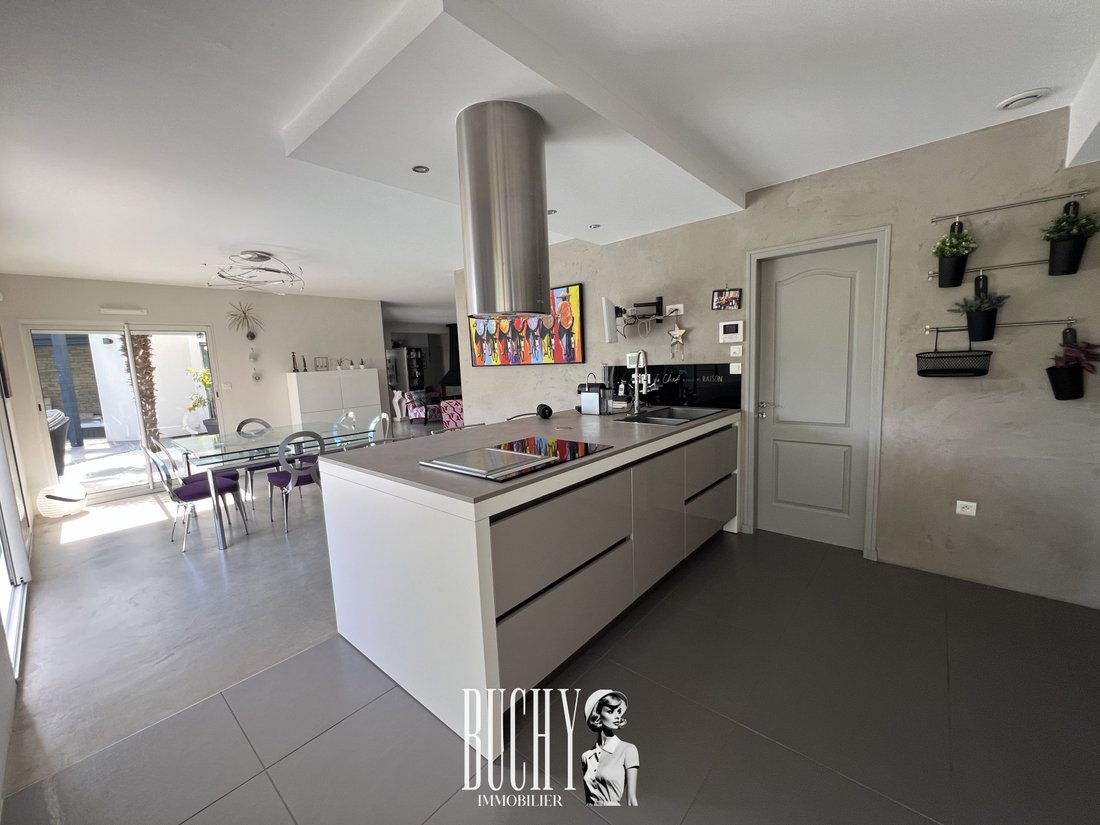 House in Olonne-sur-Mer, Les Sables-d'Olonne, France 4 - 16297426