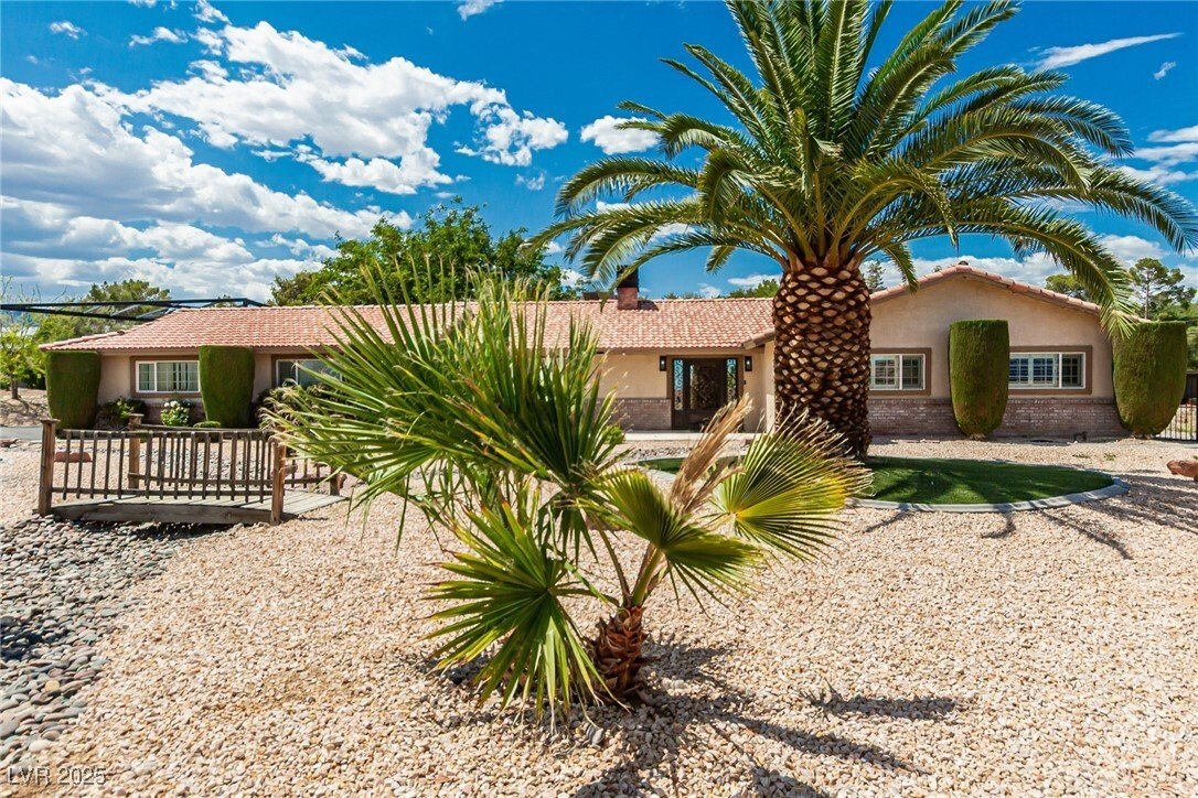 House in Las Vegas, Nevada, United States 2 - 16300943