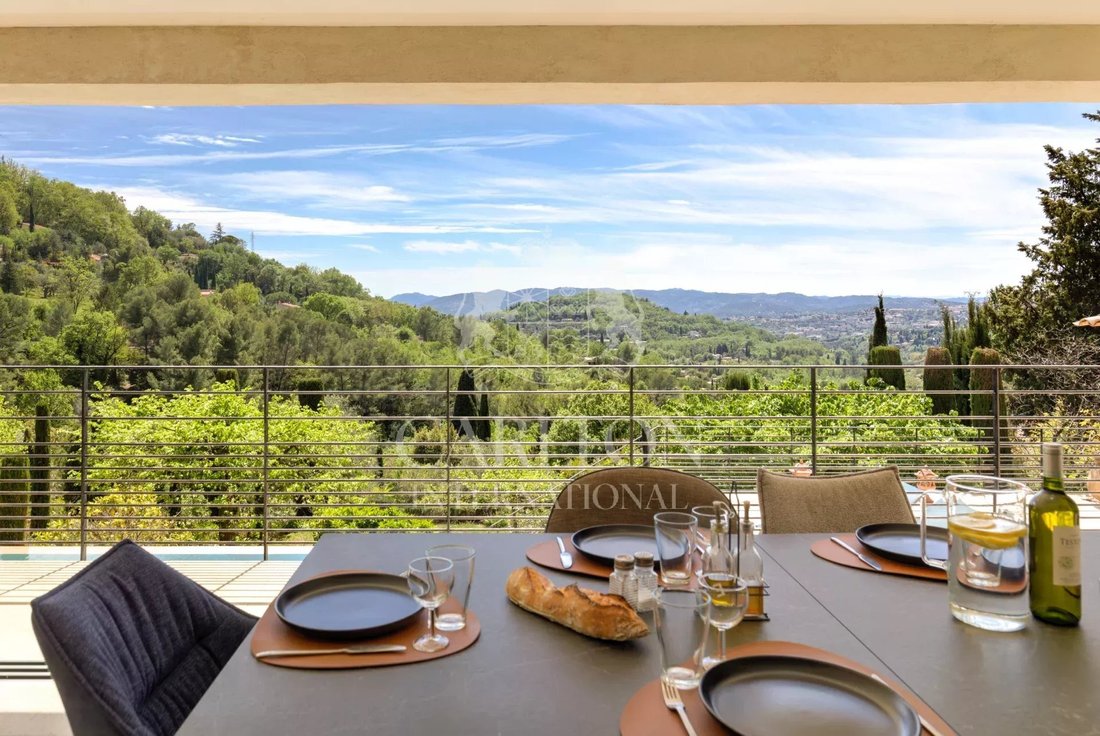 House in Grasse, Provence-Alpes-Côte d'Azur, France 2 - 16299976