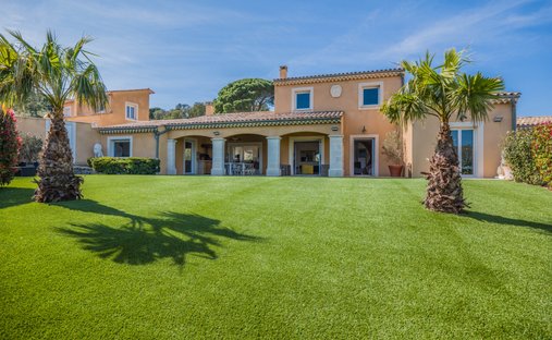 Villa a Ville-Les Saquedes-Le Bouillonnet, Sainte-Maxime, Francia 1