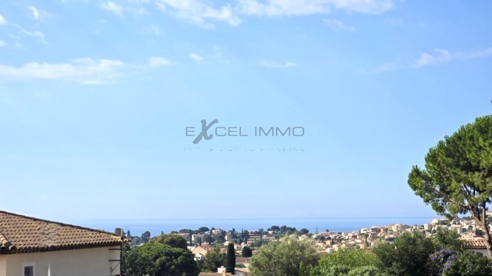 Land in Centre Ville, Carqueiranne, France 1 - 16296828