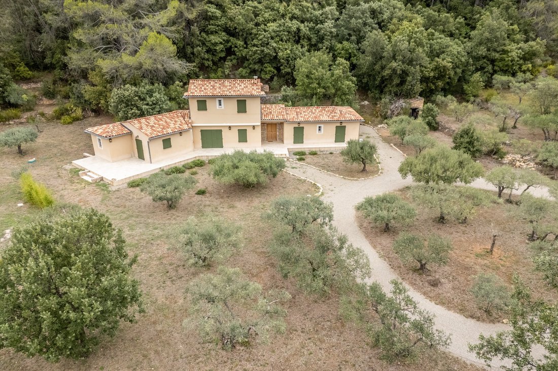 House in Salernes, Provence-Alpes-Côte d'Azur, France 1 - 16301190