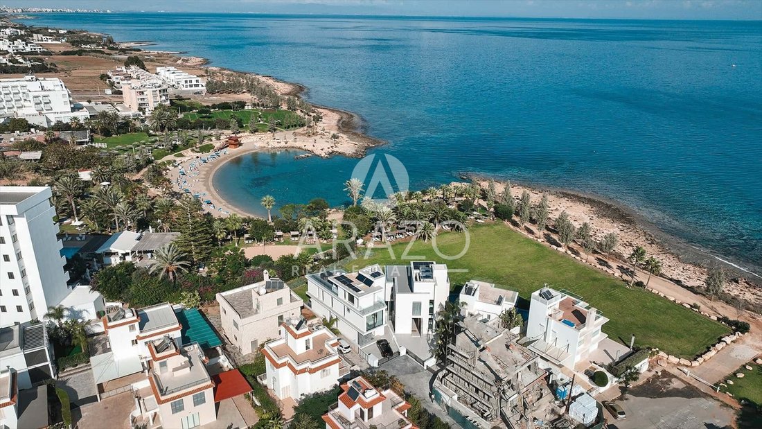 Villa in Paralimni, Famagusta, Cyprus 1 - 16296087