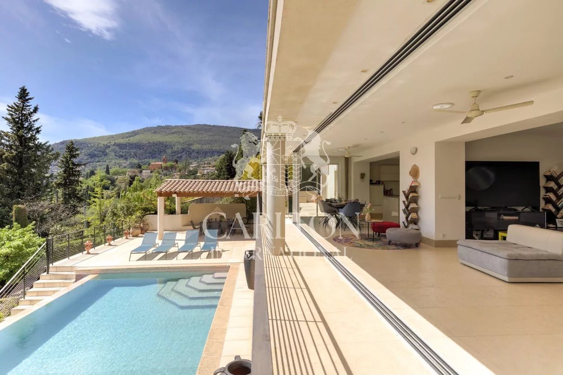 House in Grasse, Provence-Alpes-Côte d'Azur, France 4 - 16299976