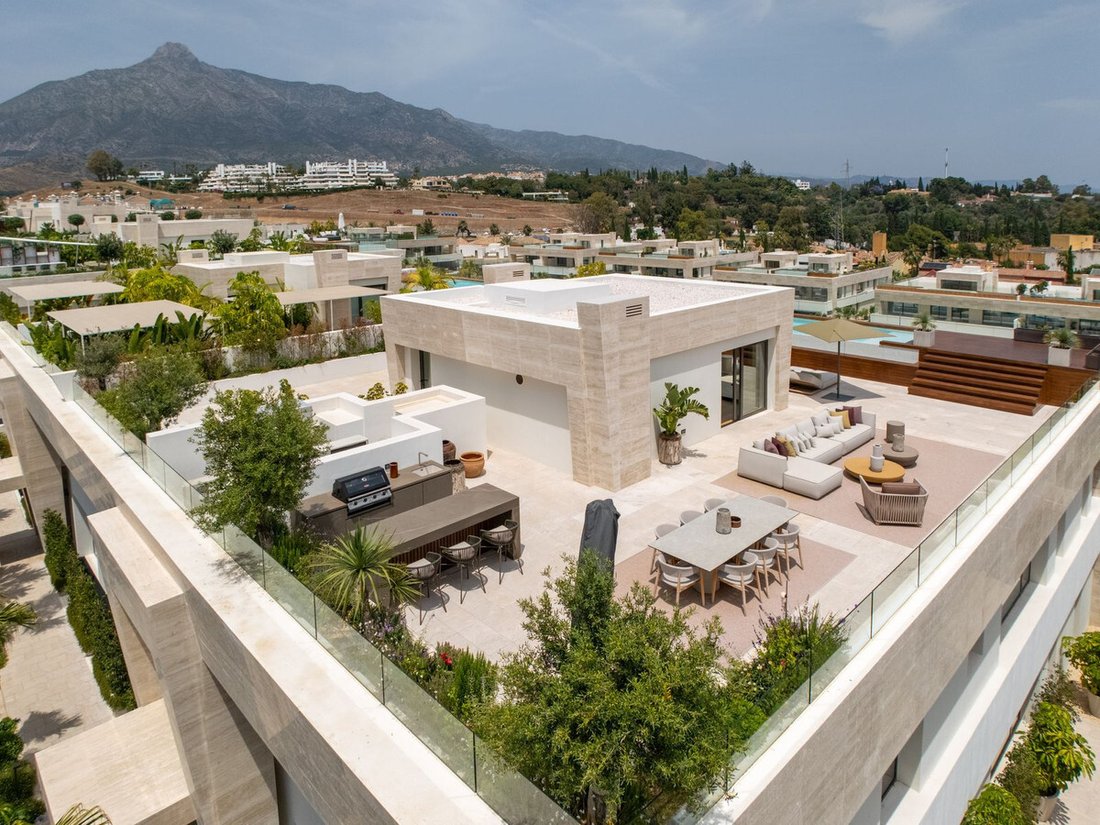 Penthouse in Puerto Banus, Marbella, Spain 1 - 16297885