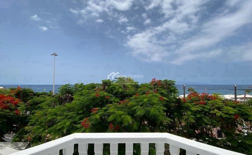 Villa in Costa Adeje, Adeje, Canary Islands 1