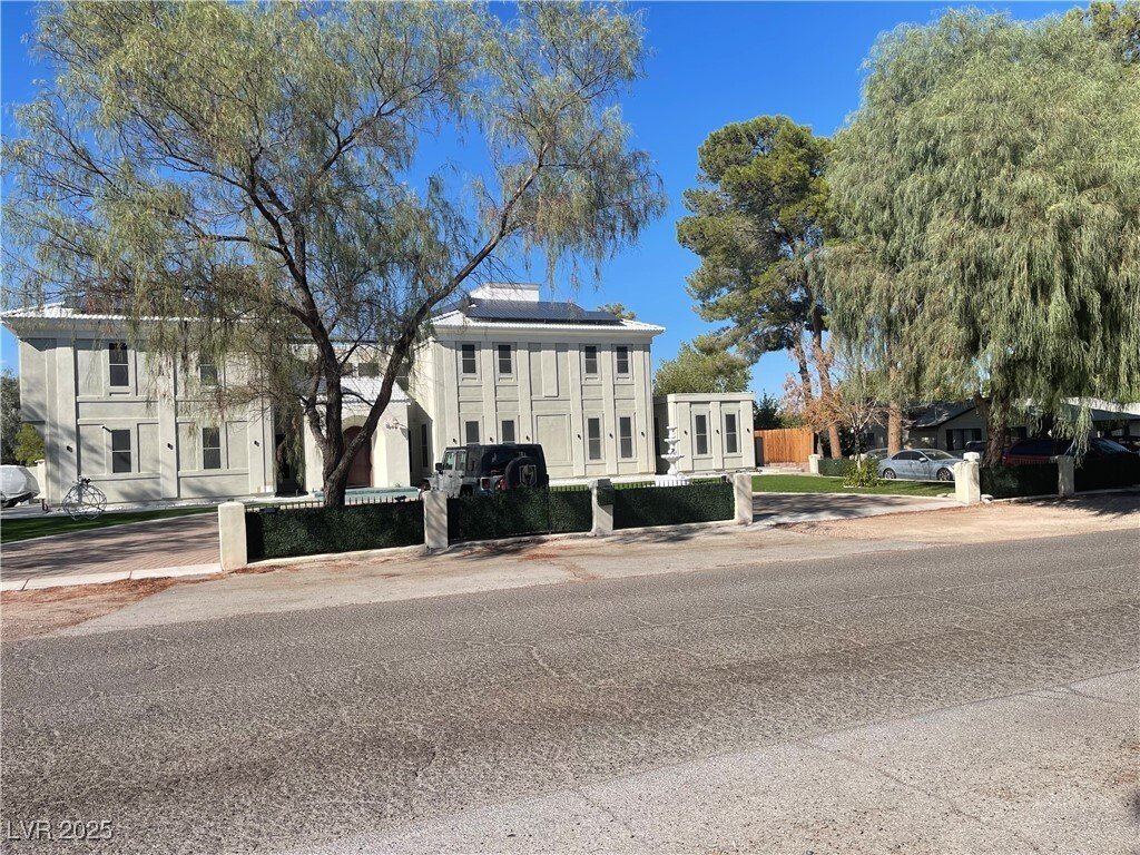 House in Las Vegas, Nevada, United States 3 - 16301119