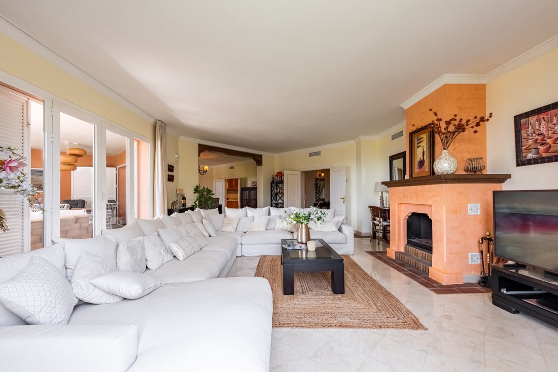 Villa in Casares, Andalusia, Spain 3 - 16306965