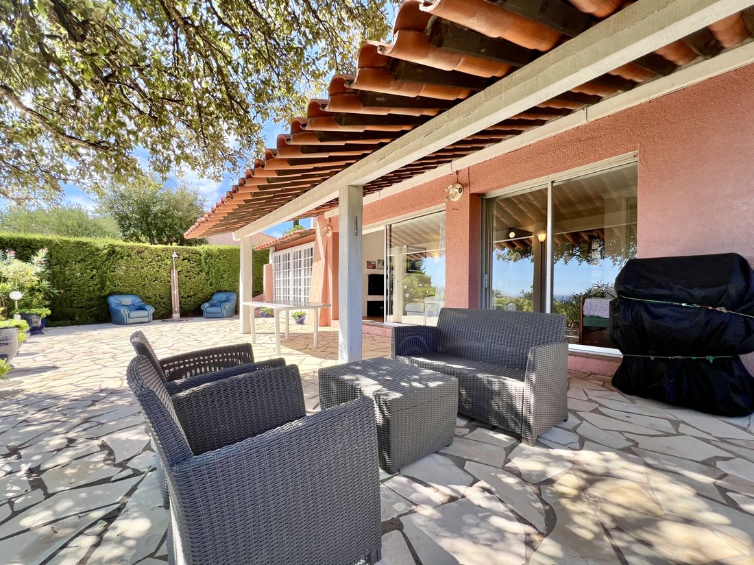 Villa in Les Issambres, Roquebrune-sur-Argens, France 3 - 16296499