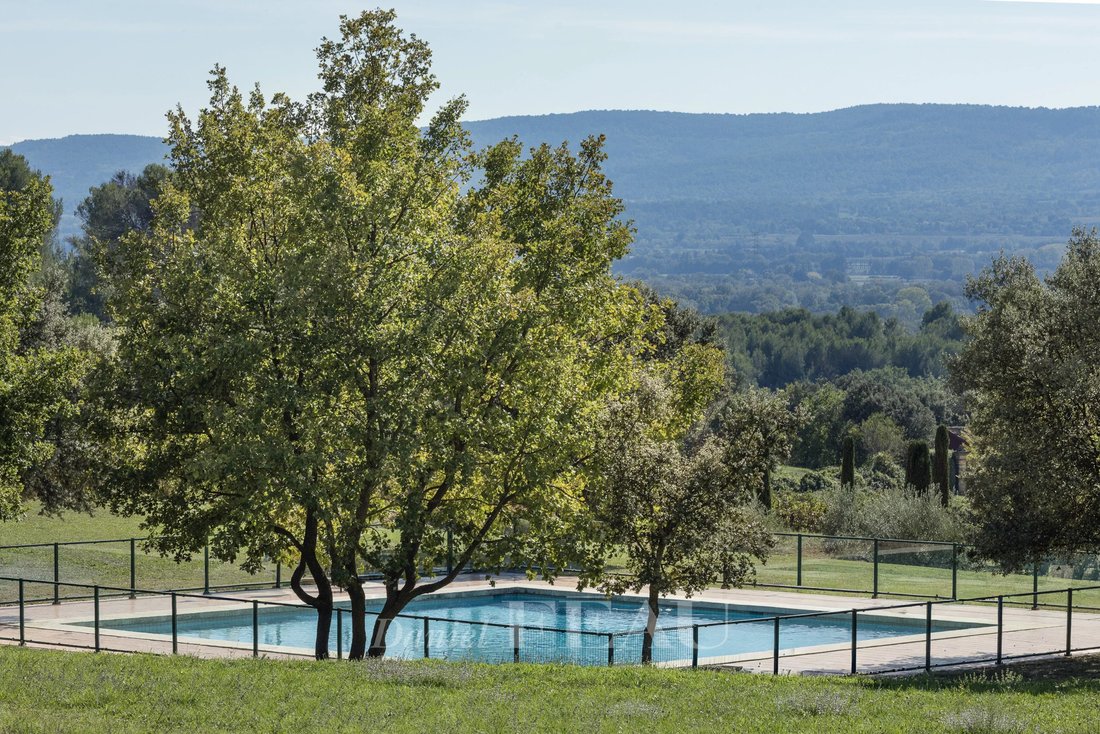 House in Pertuis, Provence-Alpes-Côte d'Azur, France 2 - 16141345