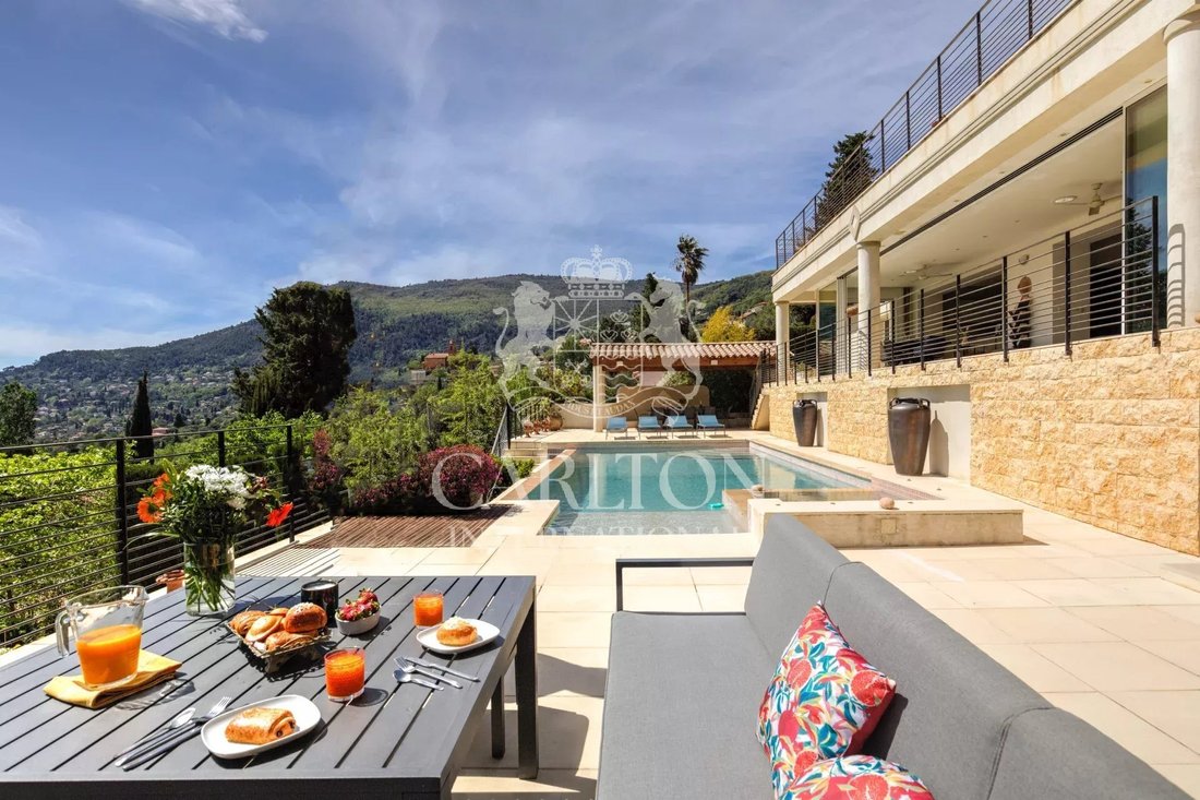 House in Grasse, Provence-Alpes-Côte d'Azur, France 1 - 16299976