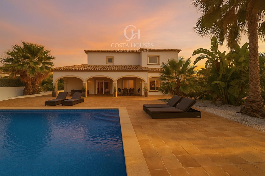Villa in Xabia / Javea, Valencian Community, Spain 2 - 16301796