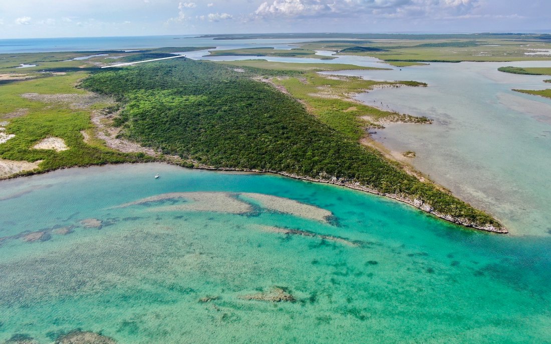 Private Island in Michelson, Exuma, The Bahamas 1 - 16296220