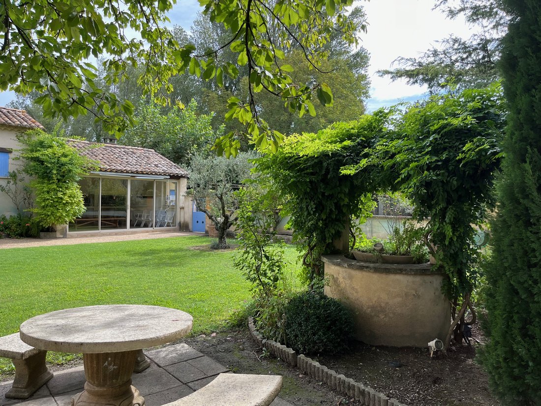 House in Althen-des-Paluds, Provence-Alpes-Côte d'Azur, France 2 - 16296629