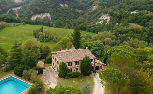 Landhaus in Gadana - Trasanni - Cavallino, Urbino, Marken 1