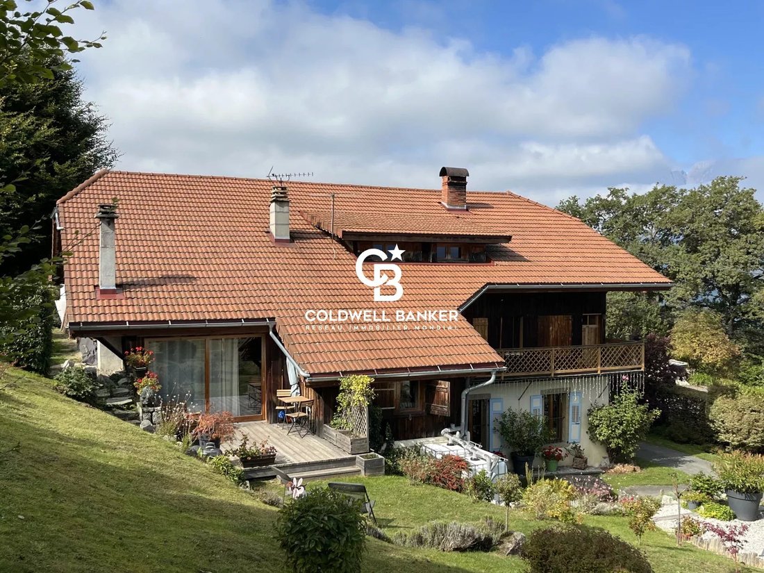 House in Combloux, Auvergne-Rhône-Alpes, France 1 - 16289920