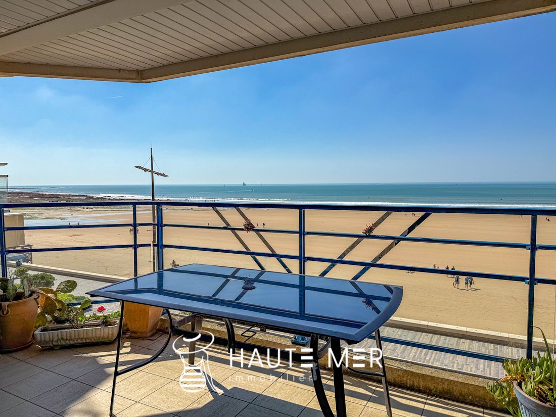 Apartment in La Foire Aux Chats, Les Sables-d'Olonne, France 1 - 16297552