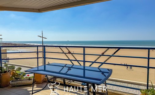 Apartment in La Foire Aux Chats, Les Sables-d'Olonne, France 1