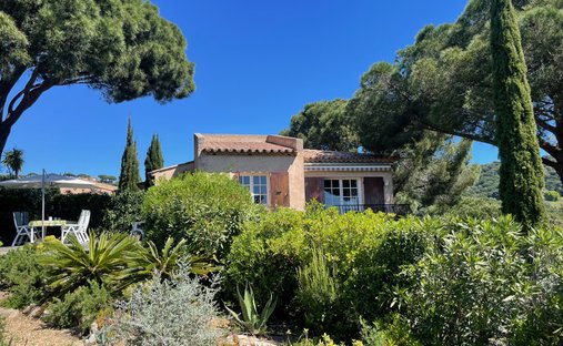 Apartamento en La Croix-Valmer, Provenza-Alpes-Costa Azul, Francia 1