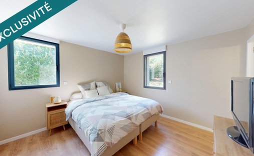 An Incredible Real Estate Asset Overlooking The Ria.