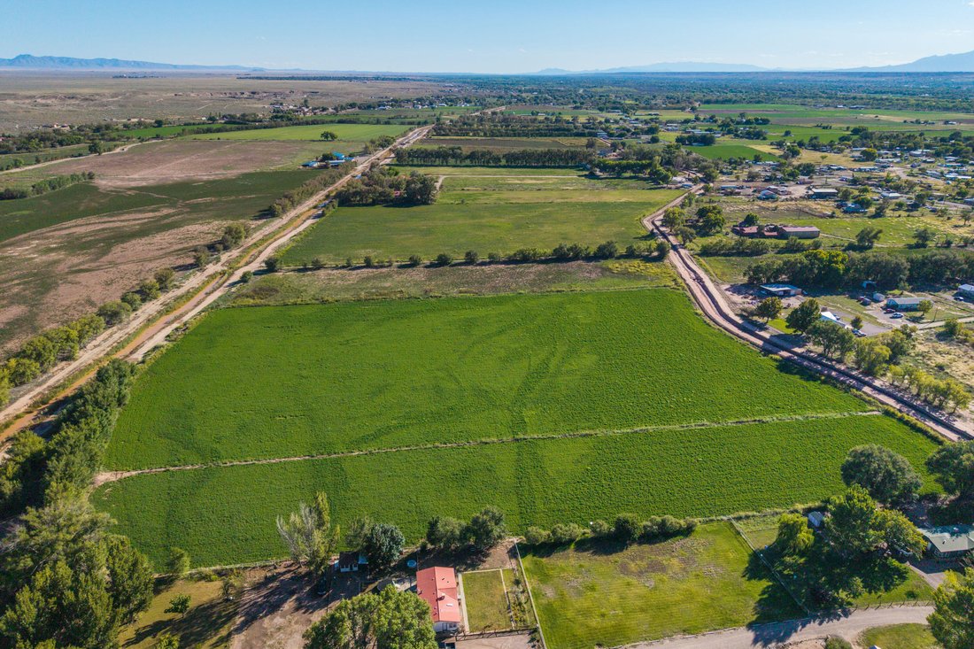 Terreno en Los Lunas, Nuevo México, Estados Unidos 2 - 16292802