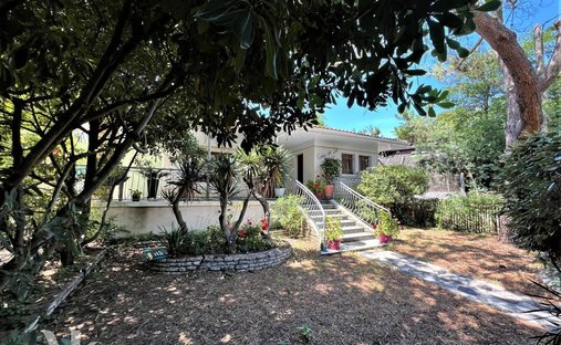 Villa in Centre Cap Ferret, Lège-Cap-Ferret, France 1