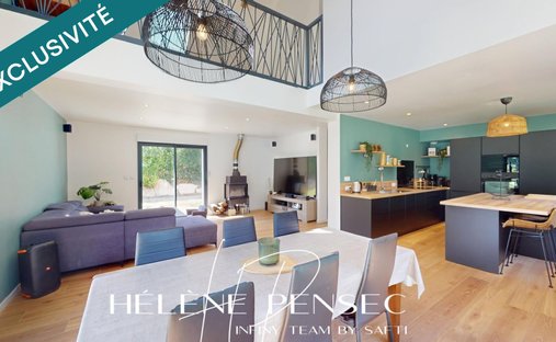 An Incredible Real Estate Asset Overlooking The Ria.