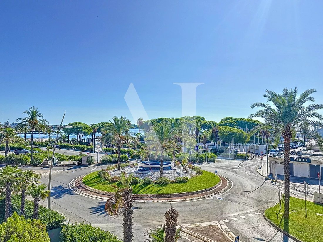 Apartment in Les Paluds-Lauvert, Vallauris, France 4 - 16297260