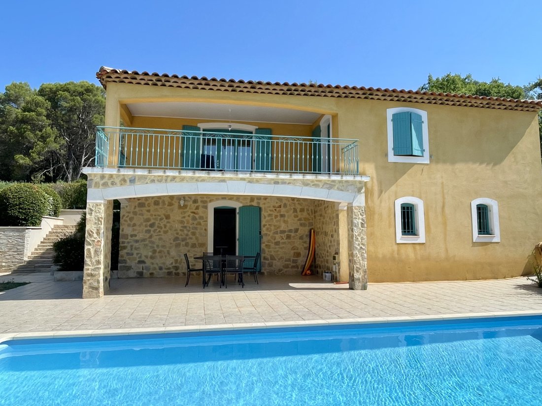 House in Besse-sur-Issole, Provence-Alpes-Côte d'Azur, France 1 - 16296502