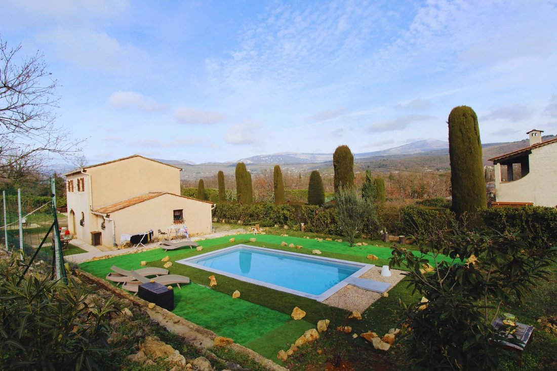 Villa in Saint-Cézaire-sur-Siagne, Provence-Alpes-Côte d'Azur, France 1 - 16297212