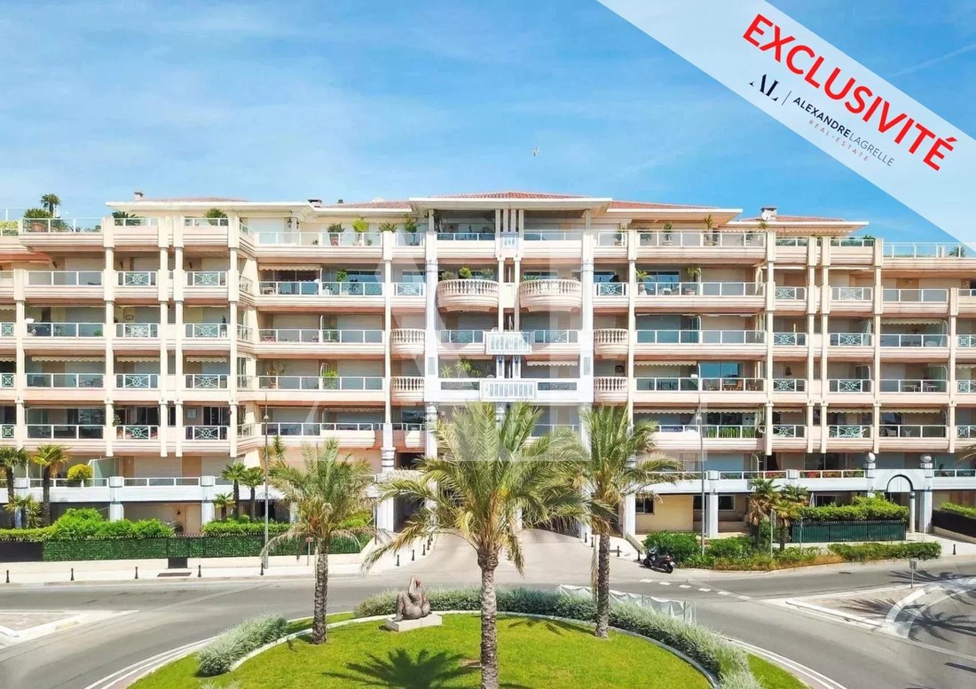 Apartment in Les Paluds-Lauvert, Vallauris, France 1 - 16297260