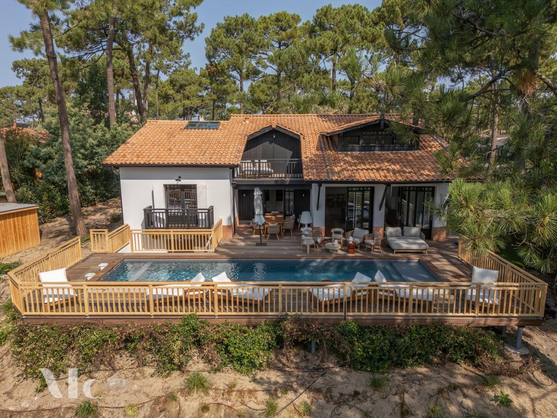 Villa in Centre Cap Ferret, Lège-Cap-Ferret, France 1 - 16296558