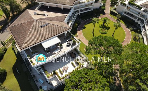 Appartamento a Mandelieu-la-Napoule, Provenza-Alpi-Costa Azzurra, Francia 1