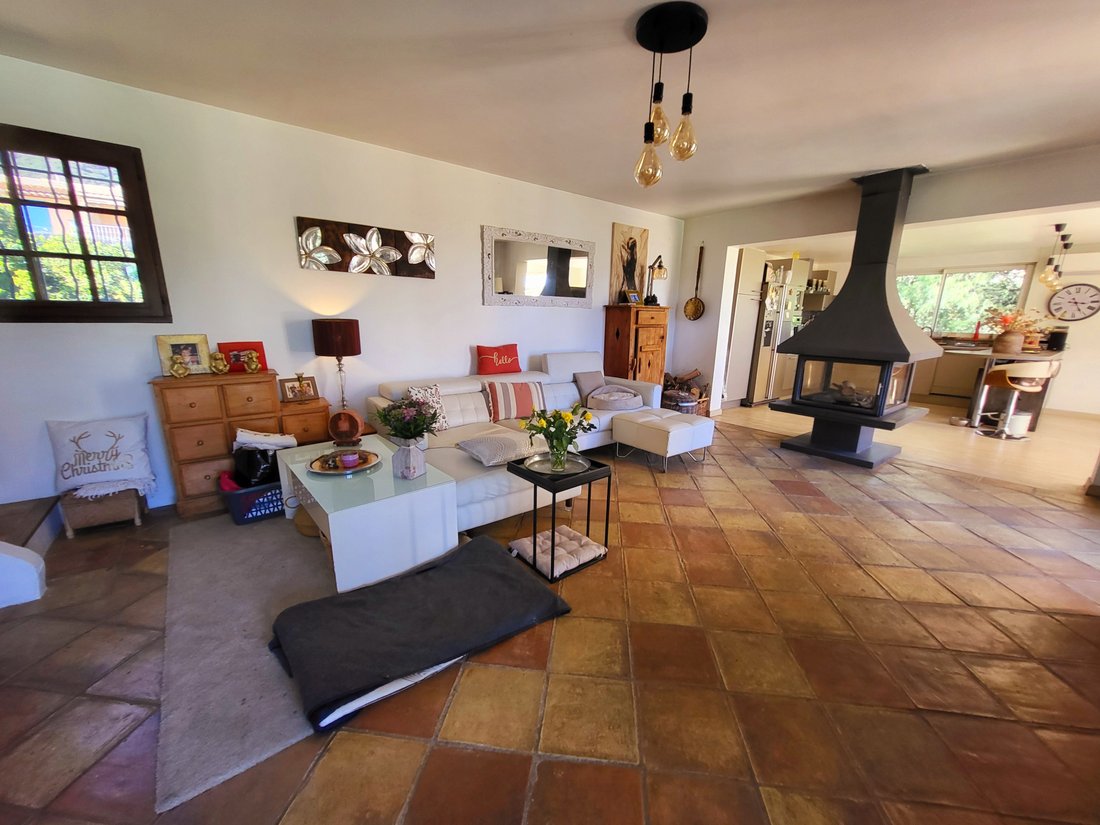 Villa in Nord, Cavalaire-sur-Mer, France 3 - 16297085